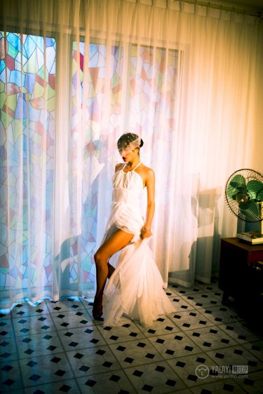 穿越后被迫登基