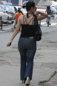 av中文字幕嗨色在线