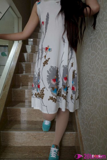 美女pk精子下载