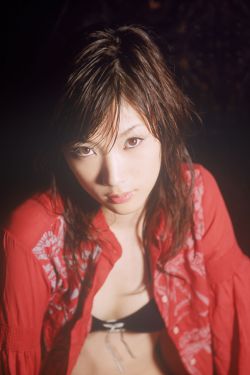 美女和男朋友怼怼视频